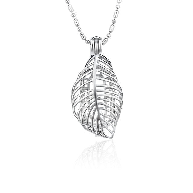 DIY Drifting Leaf Keepsake Pearl Discover Necklace