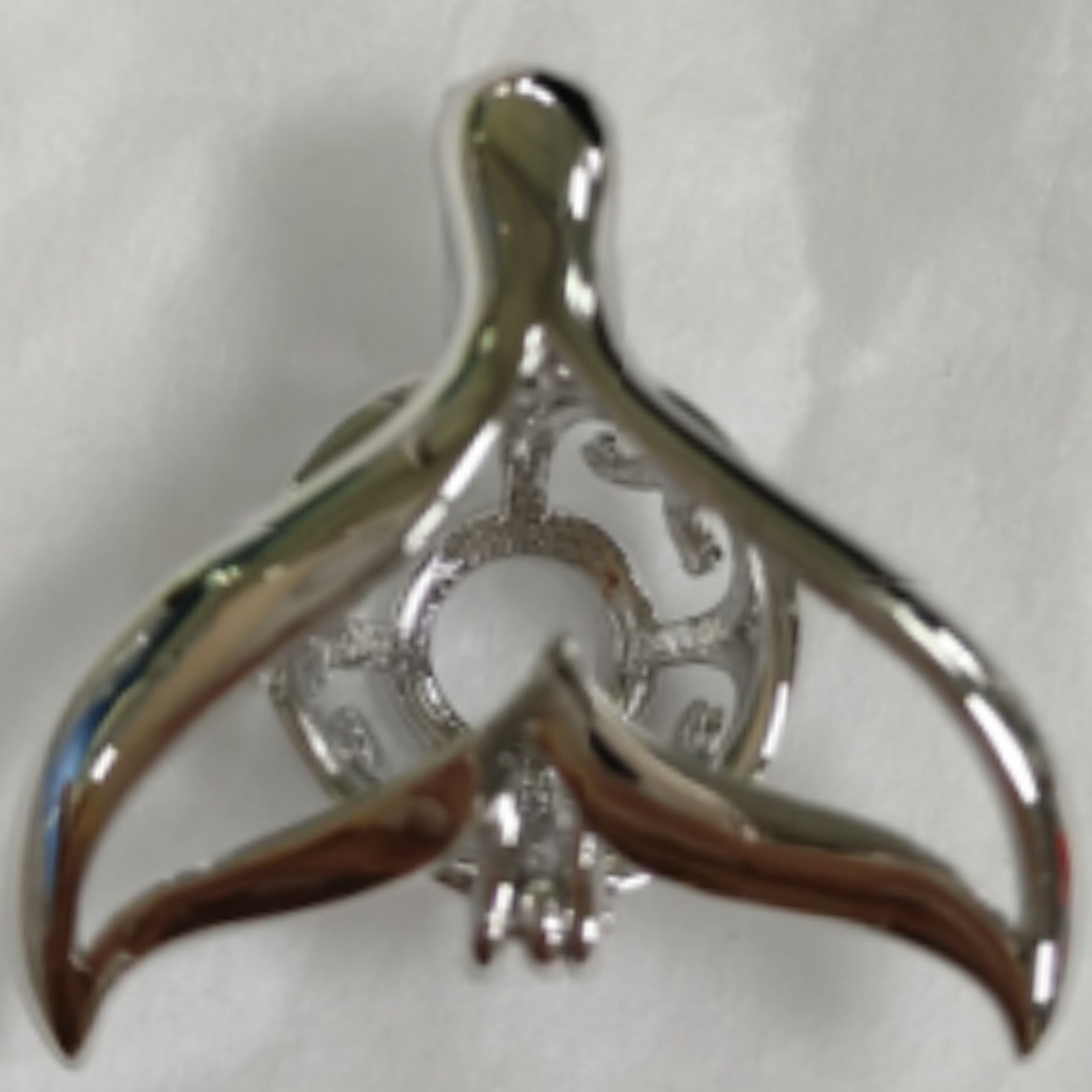 Keepsake Tail Pendant