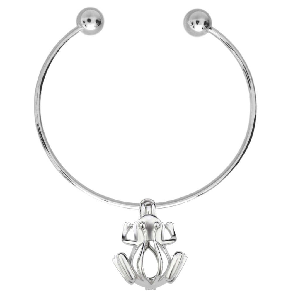 DIY Frog Charm Bracelet