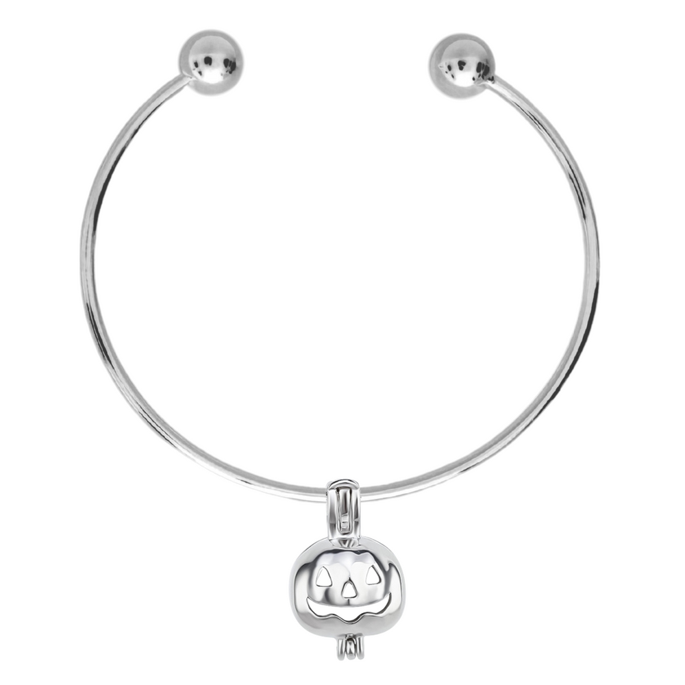 DIY Jack O Lantern Pumpkin Charm Bracelet