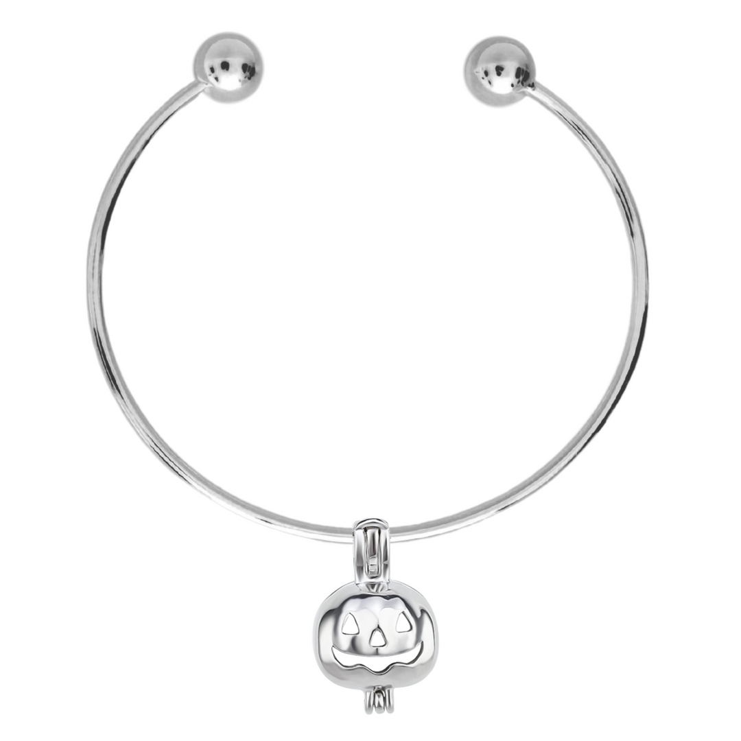 DIY Jack O Lantern Pumpkin Charm Bracelet