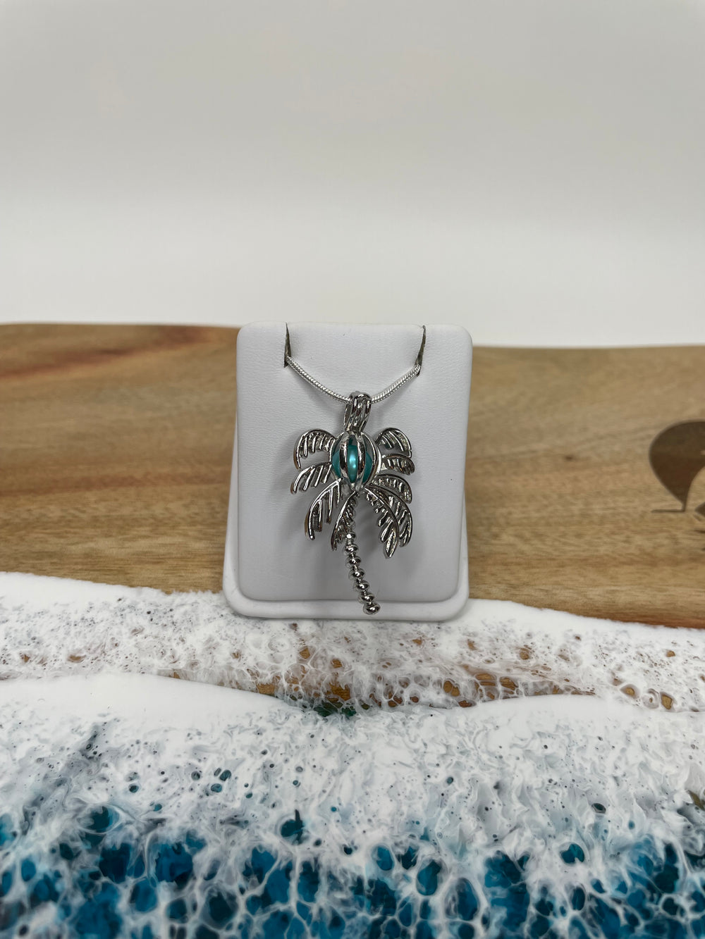 Keepsake Palm Tree Pendant